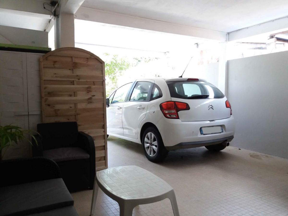 Agreable F2, Jardin, Garage, Fibre, Clim Ch Apartment Fort-de-France Ngoại thất bức ảnh
