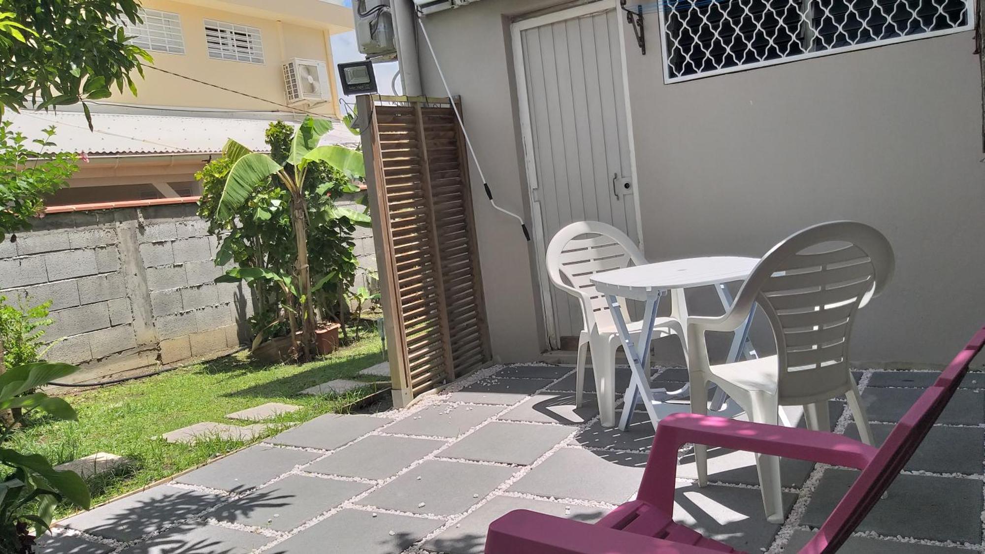 Agreable F2, Jardin, Garage, Fibre, Clim Ch Apartment Fort-de-France Ngoại thất bức ảnh